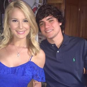 Meet your Posher, Skylar